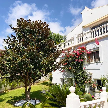 Chantilly Villa